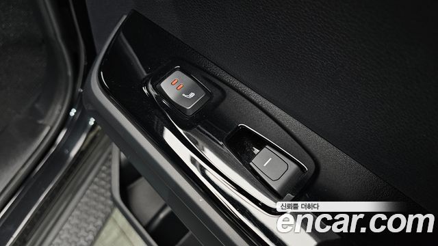 KG Mobility (SsangYong) Torres EVX E7 2024 — фото 33