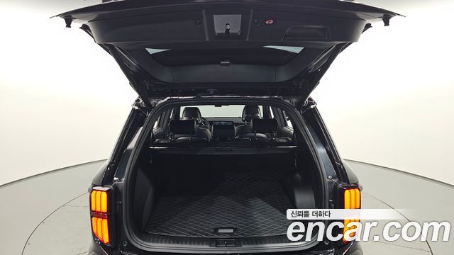 KG Mobility (SsangYong) Torres EVX E7 2024 — фото 35
