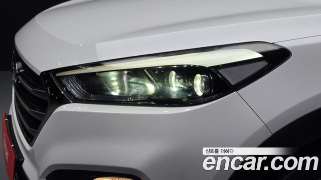Hyundai Tucson Diesel 2.0 2WD Premium 2016 — фото 22