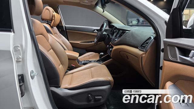 Hyundai Tucson Diesel 2.0 2WD Premium 2016 — фото 26