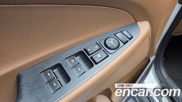 Hyundai Tucson Diesel 2.0 2WD Premium 2016 — фото 33