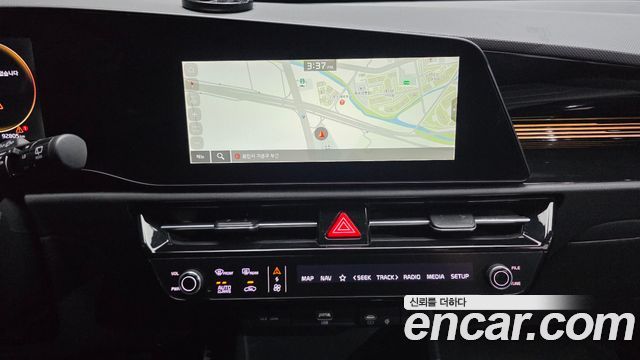 Kia Niro Signature 2022 — фото 13