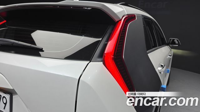Kia Niro Signature 2022 — фото 23