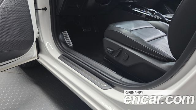 Kia Niro Signature 2022 — фото 30