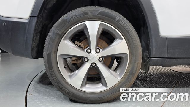 Jeep Cherokee (KL) 2.4 Limited 2WD 2021 — фото 5