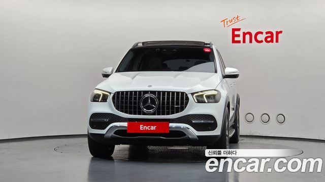 Mercedes-Benz GLE-Class (W167) GLE300d 4MATIC 2022 — фото 3