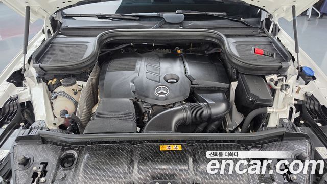 Mercedes-Benz GLE-Class (W167) GLE300d 4MATIC 2022 — фото 6