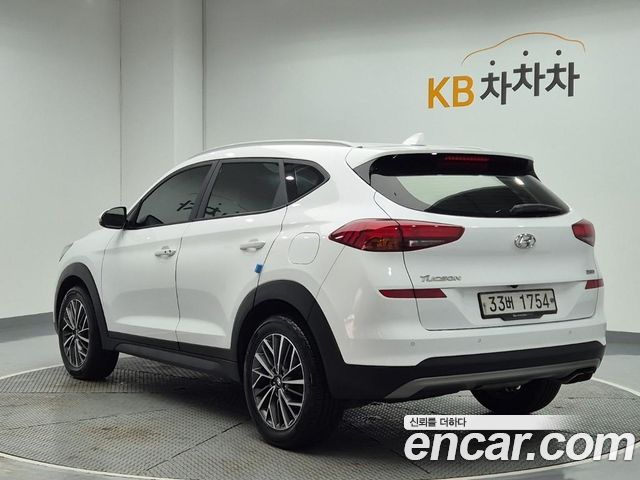 Hyundai Tucson Diesel 2.0 2WD Premium 2019 — фото 2