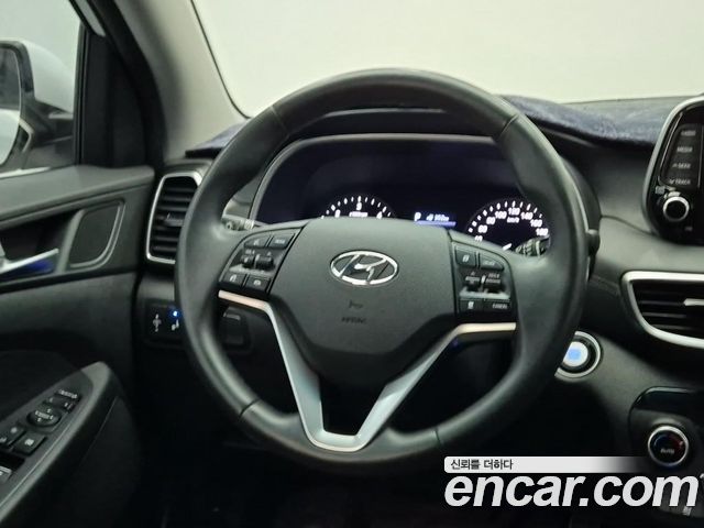 Hyundai Tucson Diesel 2.0 2WD Premium 2019 — фото 9