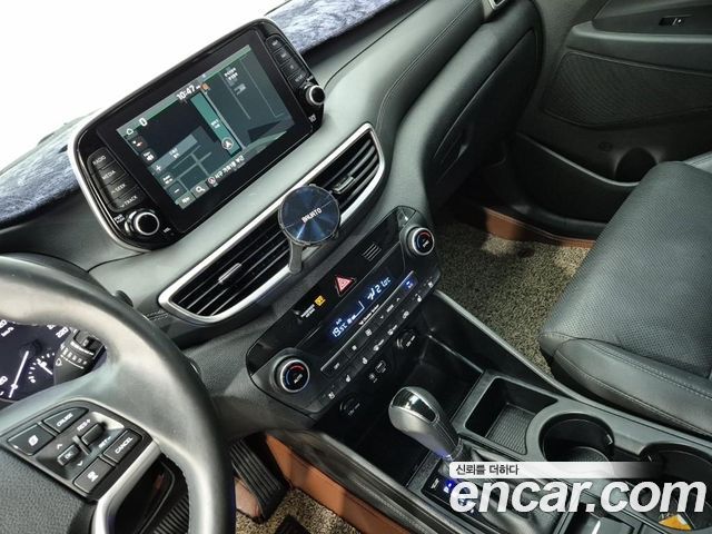Hyundai Tucson Diesel 2.0 2WD Premium 2019 — фото 10