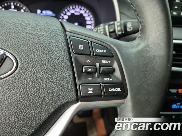 Hyundai Tucson Diesel 2.0 2WD Premium 2019 — фото 19
