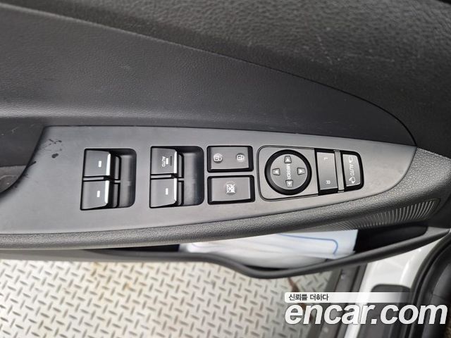 Hyundai Tucson Diesel 2.0 2WD Premium 2019 — фото 22