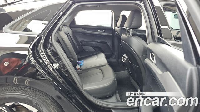 Kia K5 (III) 2.0 Prestige 2024 — фото 12
