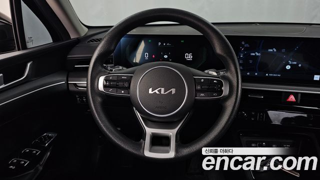 Kia K5 (III) 2.0 Prestige 2024 — фото 13