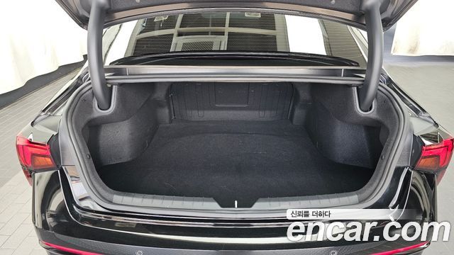 Kia K5 (III) 2.0 Prestige 2024 — фото 20