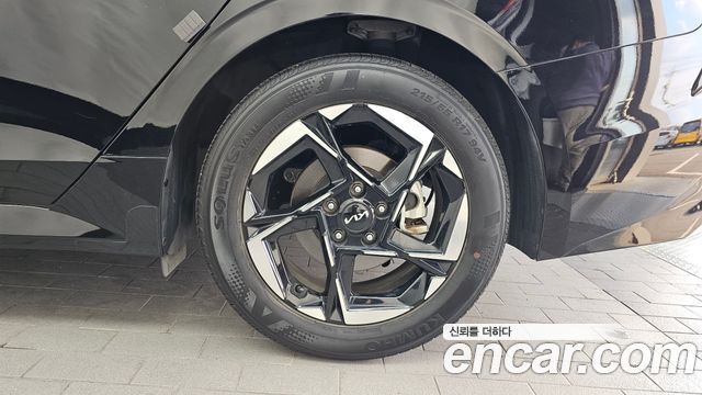 Kia K5 (III) 2.0 Prestige 2024 — фото 21