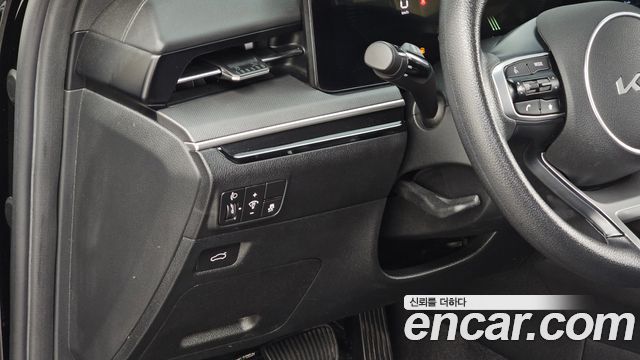 Kia K5 (III) 2.0 Prestige 2024 — фото 31