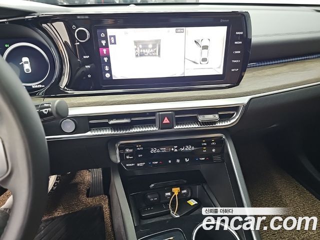Kia K5 Hybrid (III) Signature 2022 — фото 10