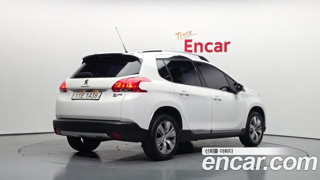 Peugeot 2008 1.6 e-HDi Feline L 2015 — фото 2