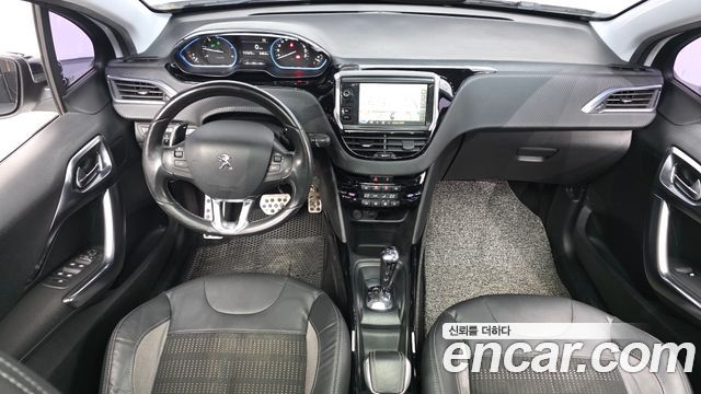 Peugeot 2008 1.6 e-HDi Feline L 2015 — фото 7
