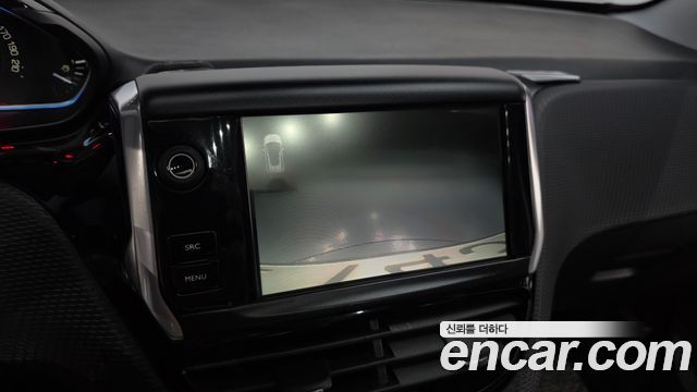 Peugeot 2008 1.6 e-HDi Feline L 2015 — фото 15