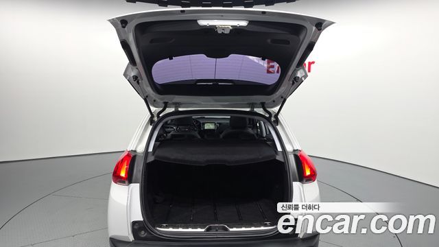 Peugeot 2008 1.6 e-HDi Feline L 2015 — фото 20