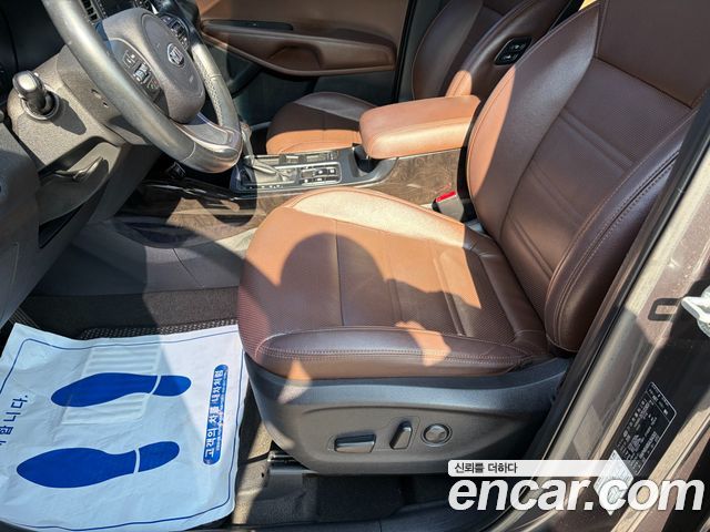 Kia Sorento Diesel 2.0 2WD Noblesse 2016 — фото 10