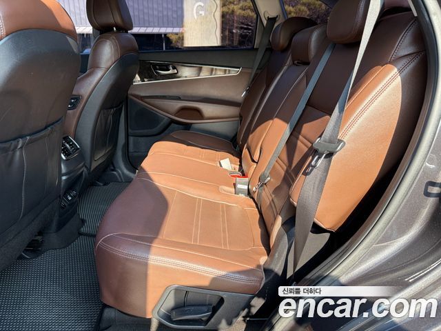Kia Sorento Diesel 2.0 2WD Noblesse 2016 — фото 15