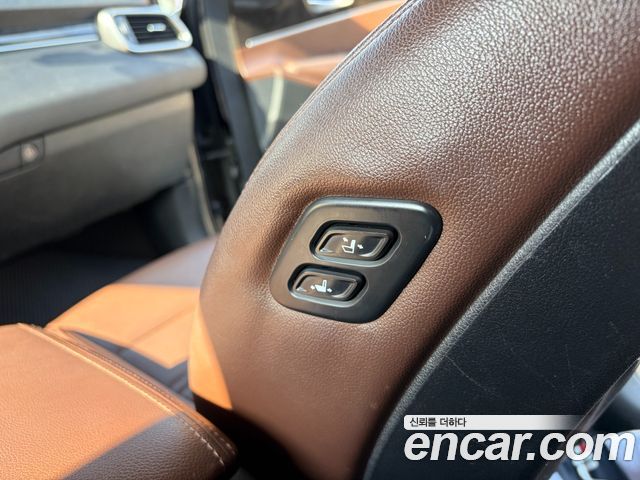 Kia Sorento Diesel 2.0 2WD Noblesse 2016 — фото 17