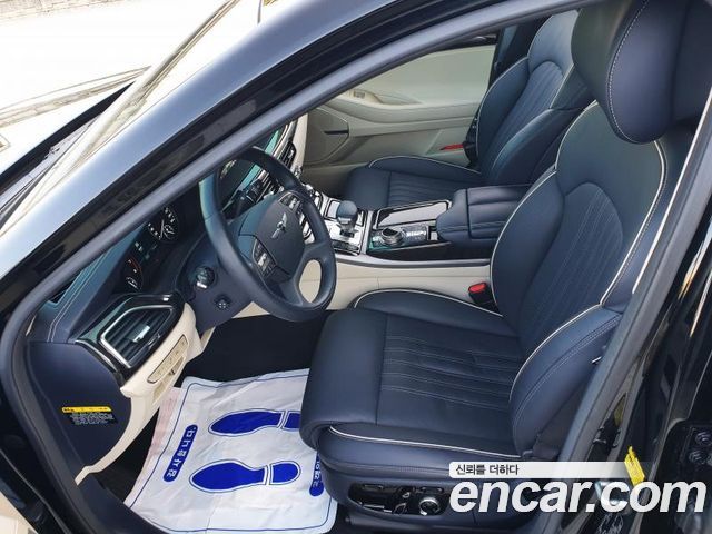 Genesis EQ900 3.3 T-GDI AWD Premiun Luxury 2018 — фото 15