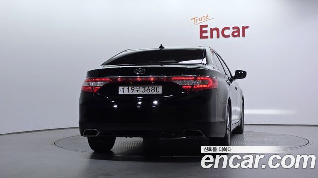 Hyundai Grandeur (HG) HG240 Modern Collection 2017 — фото 4