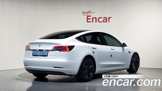 Tesla Model 3 Long Range AWD 2021 — фото 2
