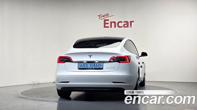 Tesla Model 3 Long Range AWD 2021 — фото 4
