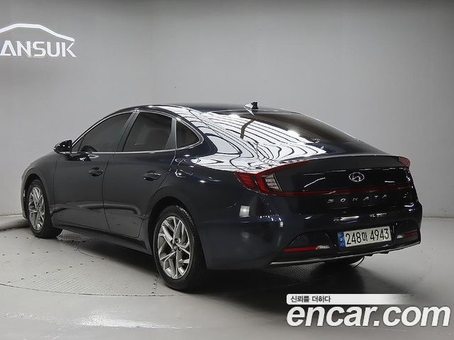 Hyundai Sonata (DN8) 2.0 Premium Family 2021 — фото 2