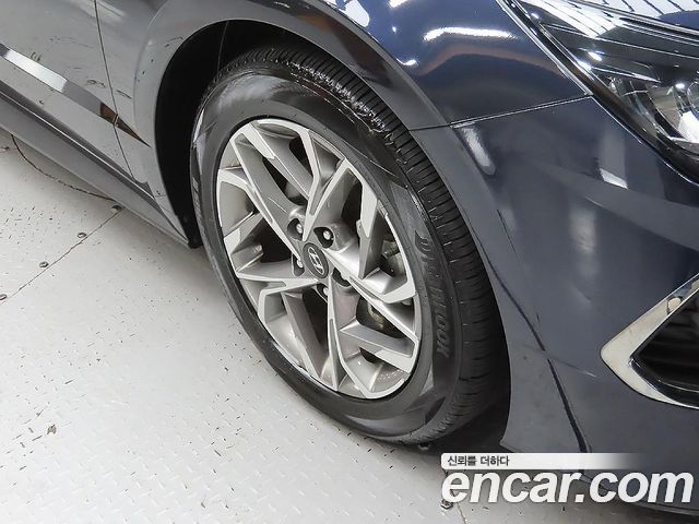 Hyundai Sonata (DN8) 2.0 Premium Family 2021 — фото 5