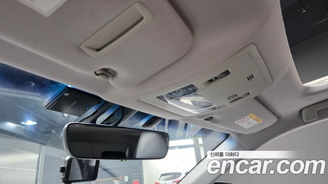 Lexus ES300h premium XV60 2016 — фото 32