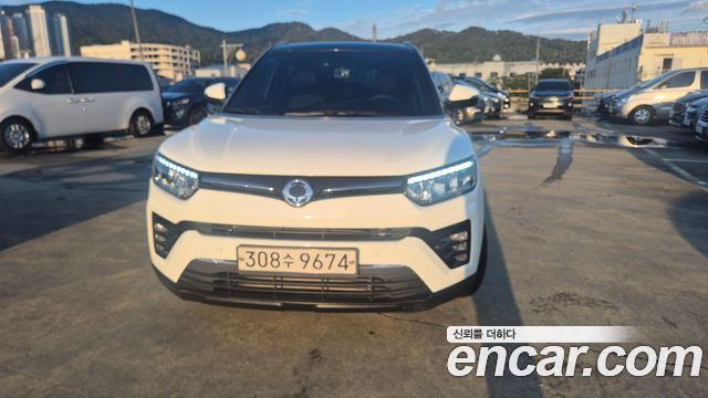 KG Mobility (SsangYong) Very New Tivoli Gasoline 1.5 2WD Limitied Edition 2021 — фото 2