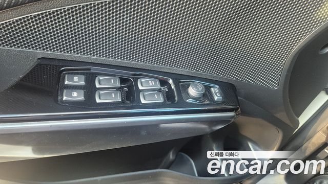 KG Mobility (SsangYong) Very New Tivoli Gasoline 1.5 2WD Limitied Edition 2021 — фото 19