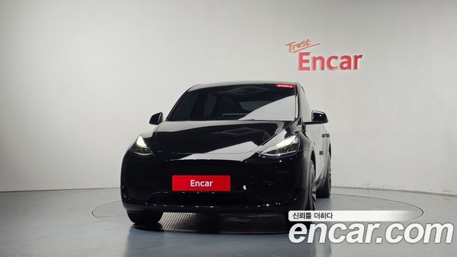 Tesla Model Y RWD 2024 — фото 3
