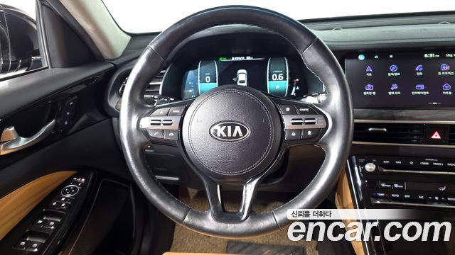 Kia K7 Premier 3.0 GDI Signature 2020 — фото 13