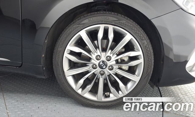 Kia K7 Premier 3.0 GDI Signature 2020 — фото 21