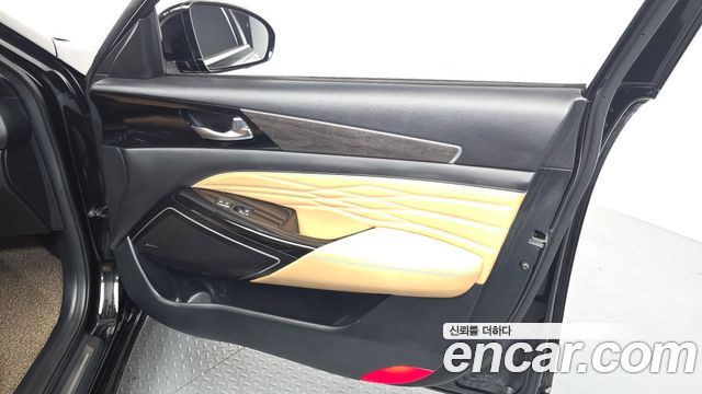 Kia K7 Premier 3.0 GDI Signature 2020 — фото 24