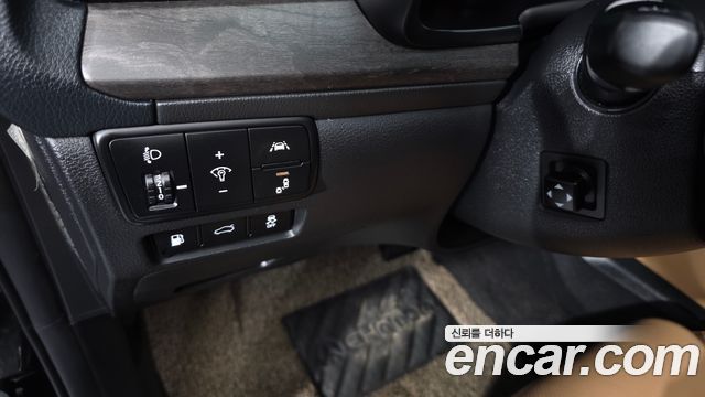 Kia K7 Premier 3.0 GDI Signature 2020 — фото 28