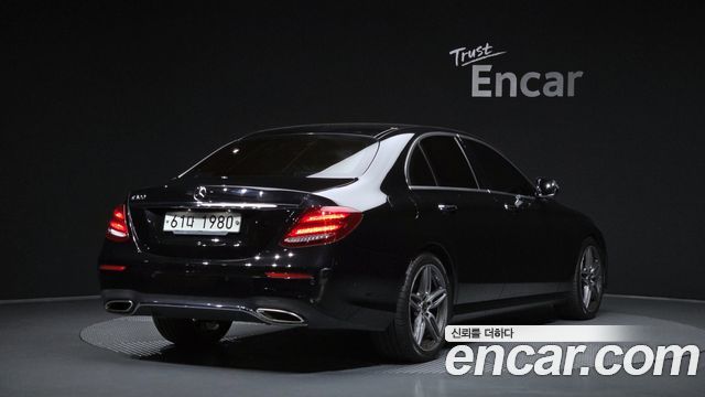 Mercedes-Benz E-Class (W213) E300 AMG Line 2019 — фото 2