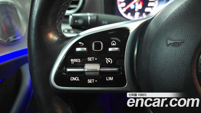 Mercedes-Benz E-Class (W213) E300 AMG Line 2019 — фото 30