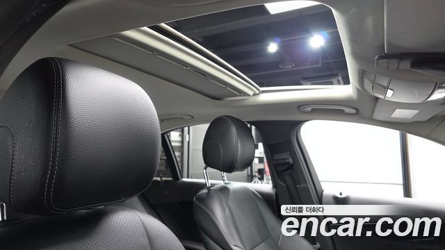 Mercedes-Benz C-Class (W205) C200 d 2018 — фото 16