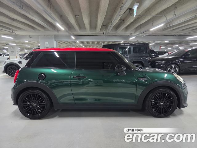 MINI Cooper SD Standard 3rd 2017 — фото 4