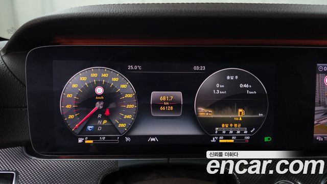 Mercedes-Benz CLS-Class (C257) CLS300d AMG Line 2020 — фото 8