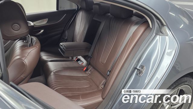 Mercedes-Benz CLS-Class (C257) CLS300d AMG Line 2020 — фото 12