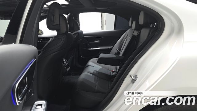 Mercedes-Benz C-Class (W206) C300 4MATIC Avantgarde 2024 — фото 12